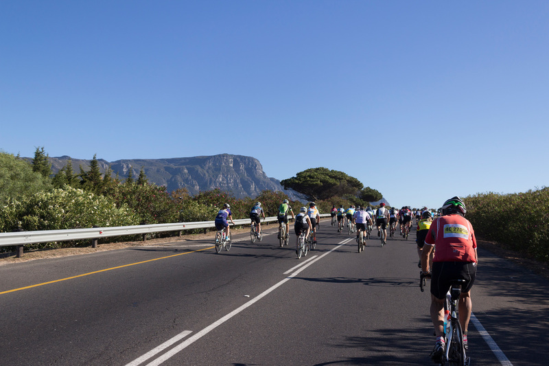 UCT&rsquo;s Prof Jeff Murugan and Prof Brandon Collier-Reed saw the Cape Town Cycle Tour as an opportunity to raise funds to help students struggling with fee debt. <b>Photo </b><a href="https://www.istockphoto.com/photo/cape-town-cycle-tour-gm468600130-60124368?searchscope=image,film" target="_blank">iStock</a>.