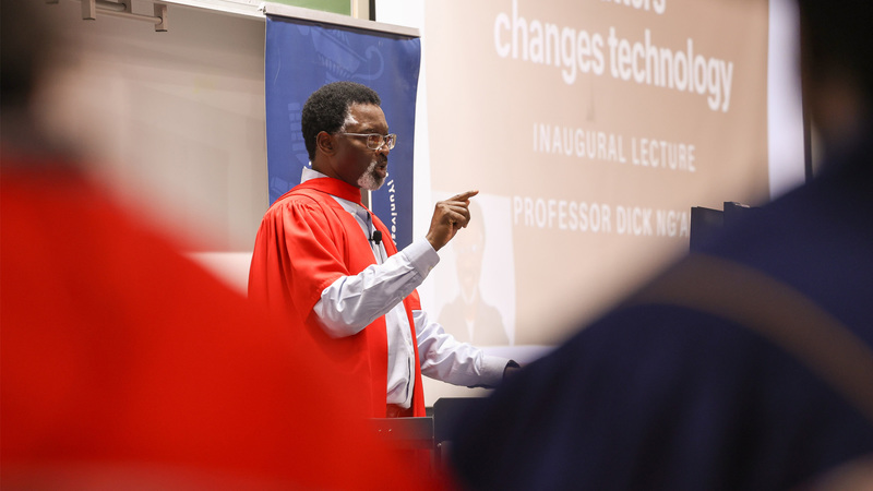Prof Dick Ng’ambi explored education and technology during his inaugural lecture.