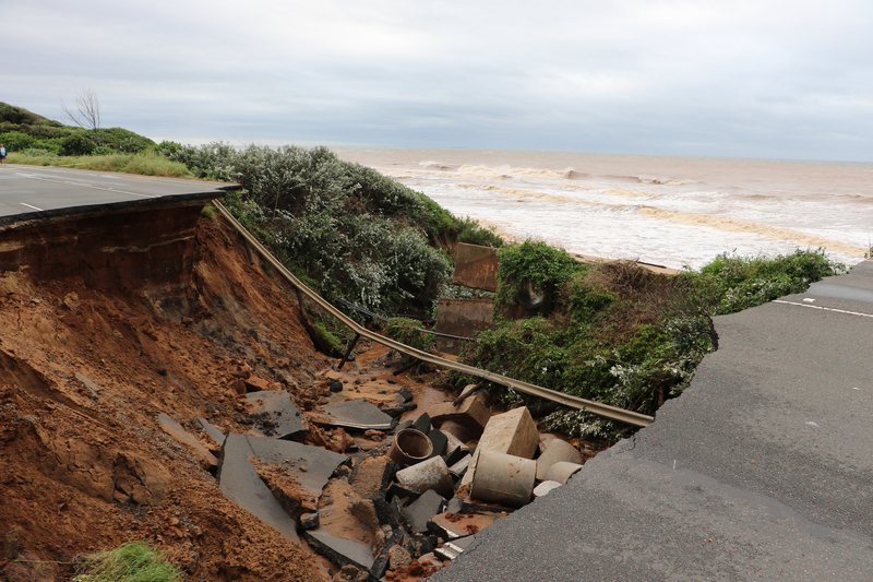 Durban floods – giant hole in the M4 freeway in Tongaat which was washed away during the 13 May 2022 floods.