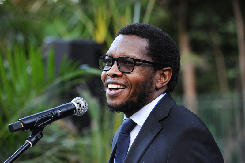 UVC ye-UCT uNjingalwazi uMosa Moshabela. <b>Ifoto</b> nguJe’nine May. 