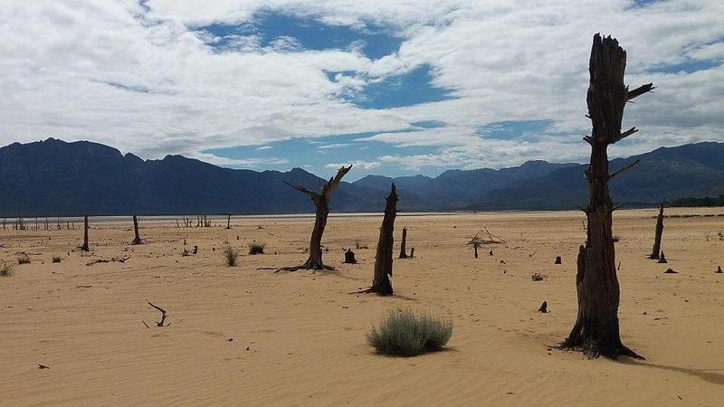 Nearly 98% of Cape Town’s water supply comes from surface water dams like this one: the Theewaterskloof Dam. A diversity of water sources and supplies, as well as a re-assessment of the urban water cycle, is required to climate proof the city, according to Kevin Winter.