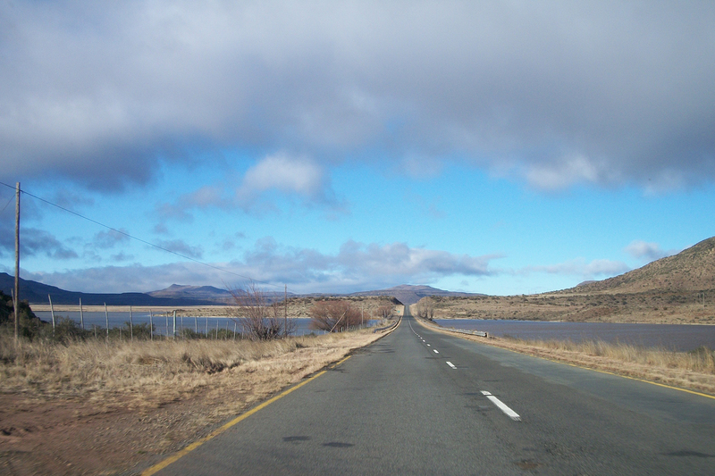 UCT researchers have estimated that the provincial road maintenance backlog is ZAR150-billion, while the municipal road maintenance backlog is ZAR242-billion.