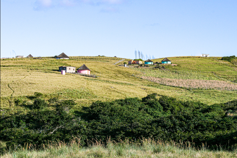 Wikimedia Commons: On the road in South Africa (South African rural village)