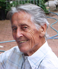 Emeritus Professor Donald Carr