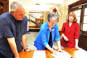 Jack Lewis, Joan Rapp, Lesley Hart