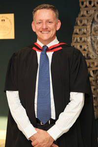 Prof Willem Hanekom