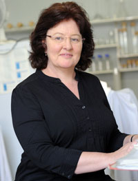 Professor Anna-Lise Willamson 