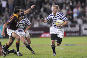 Kyle Brown with ball