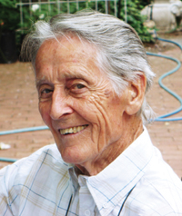 Emeritus Professor Donald Carr