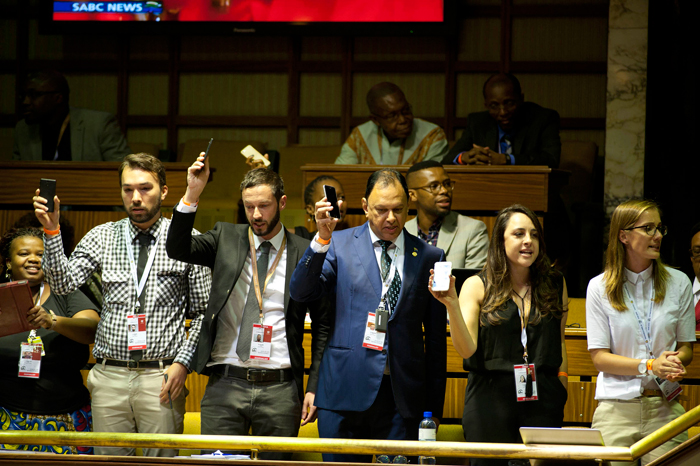 Journalists chanting "bring back the signal" after the cellphone signal was jammed in Parliament before the 2015 State of the Nation Address.