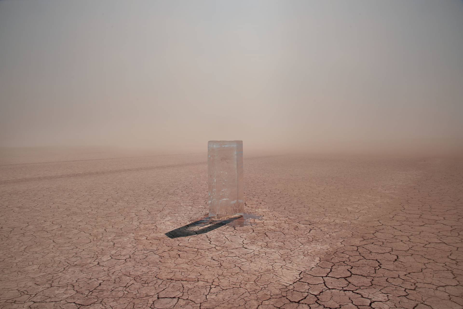 This is a still from a time lapse video that shows the slow melting of a 100 kg ice block that was transported from Cape Town to Verneukpan, 200&nbsp;km from the Namibian border.