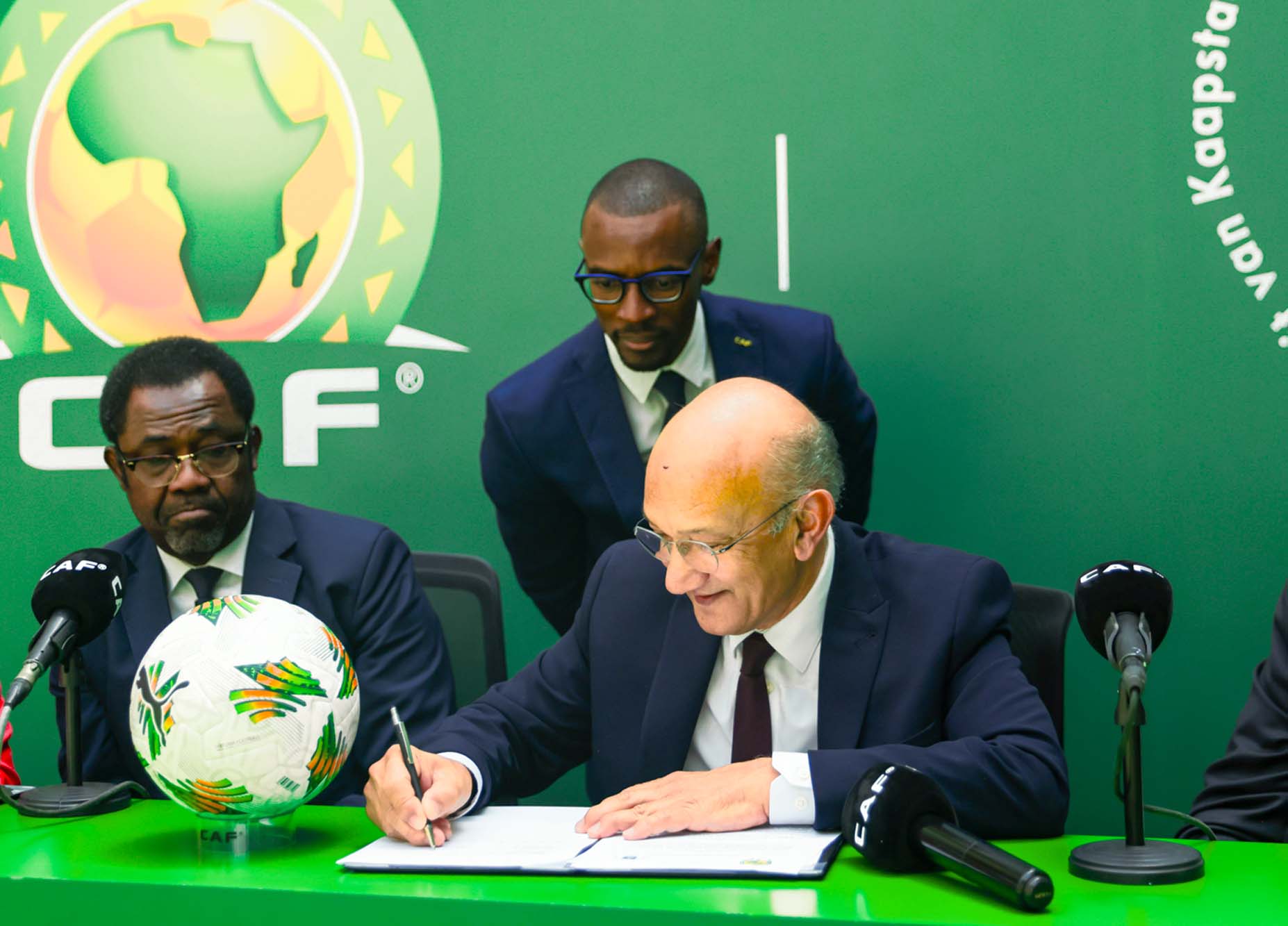 UCT Vice-Chancellor interim Professor Daya Reddy signs historic MOU between CAF and UCT