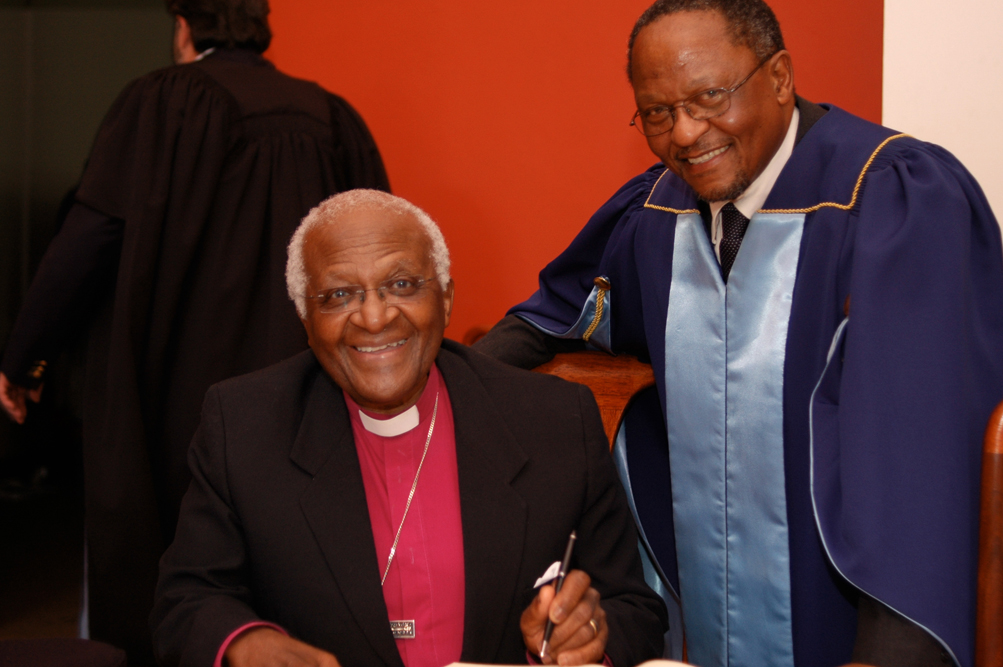 Archbishop Emeritus Desmond Tutu with former UCT vice-chancellor Professor Njabulo Ndebele in December 2007 prior to the Arch receiving an honorary degree on behalf of Burmese political activist and Nobel Laureate Aung San Suu Kyi. Photo UCT Library Services Archives