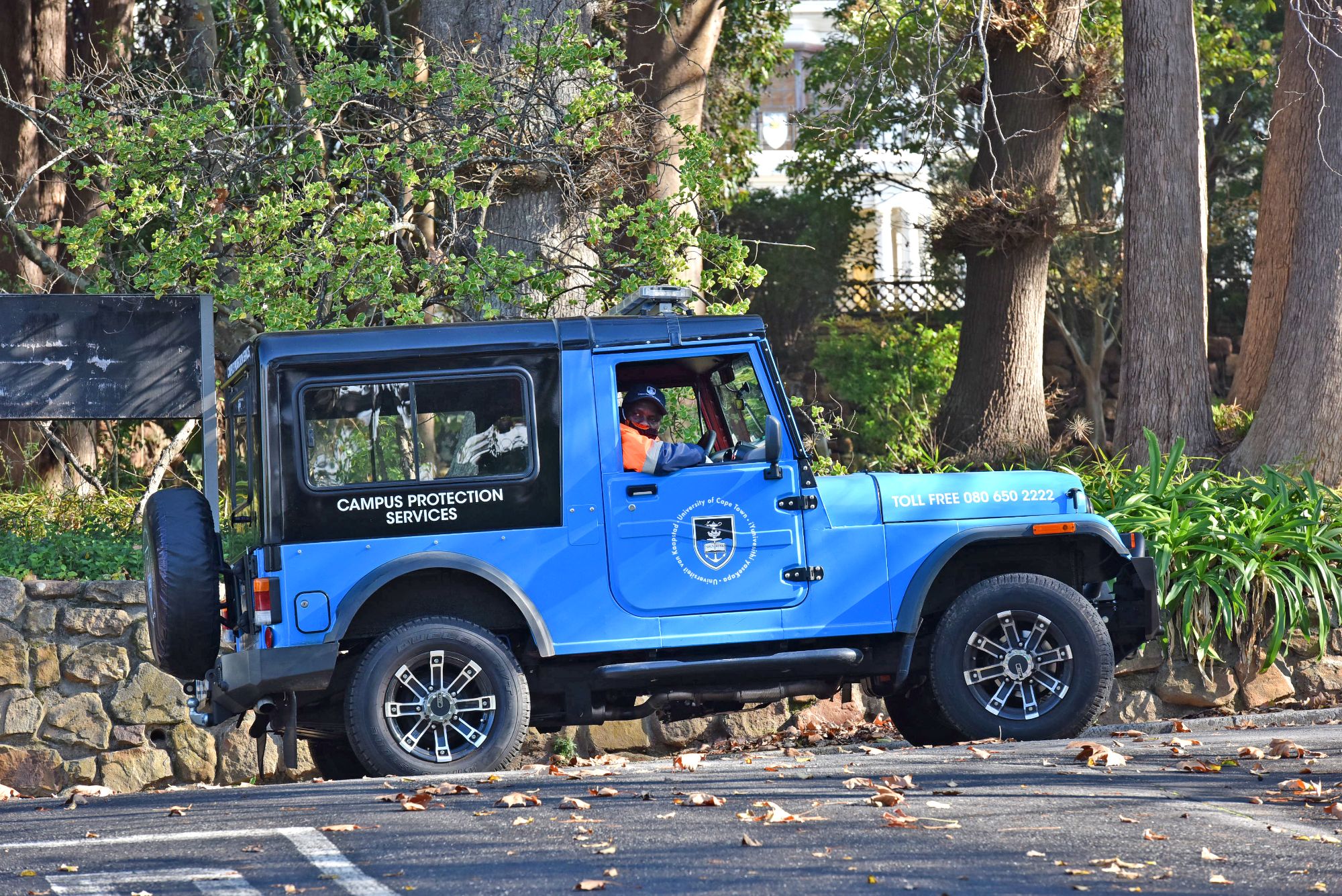 Campus Life 2024 - Essential and emergency contacts