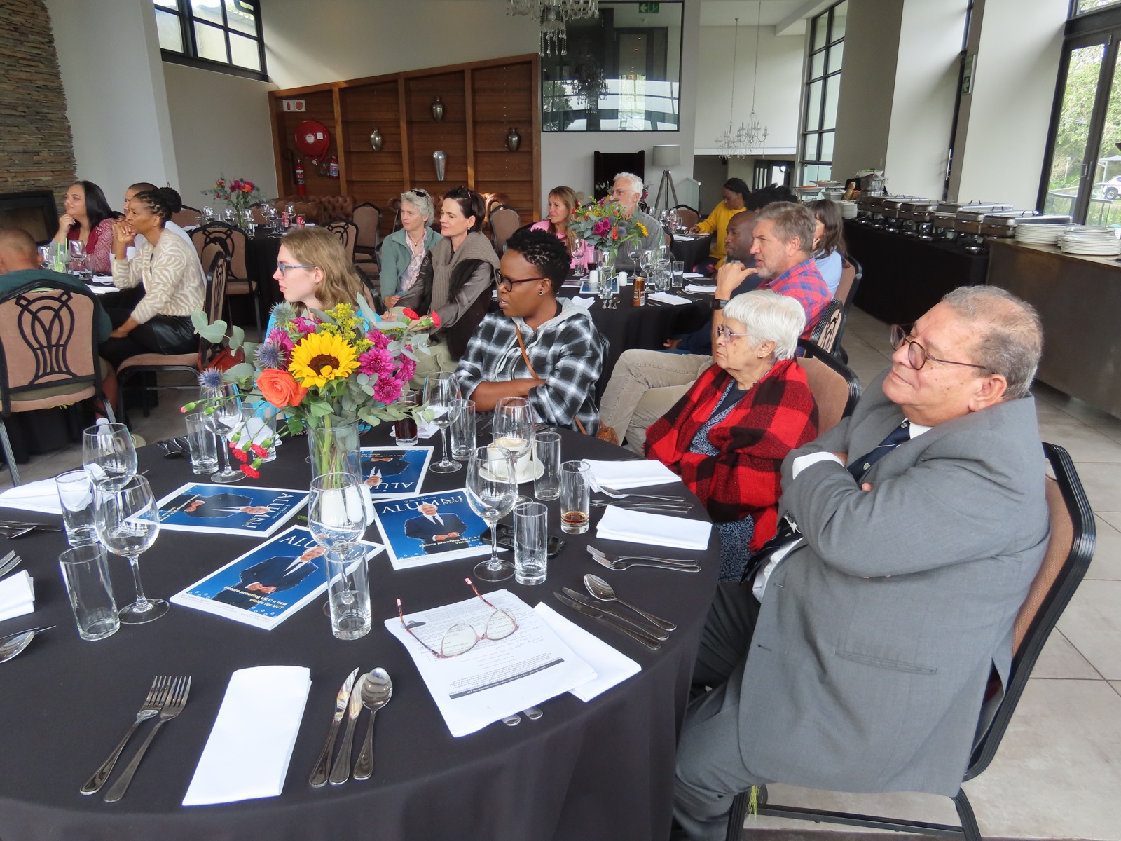 UCT alumni gather at the Knysna lunch as part of the Garden Route engagement tour.