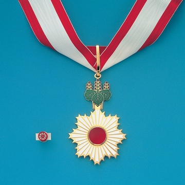 The Order of the Rising Sun, Gold Rays with Neck Ribbon