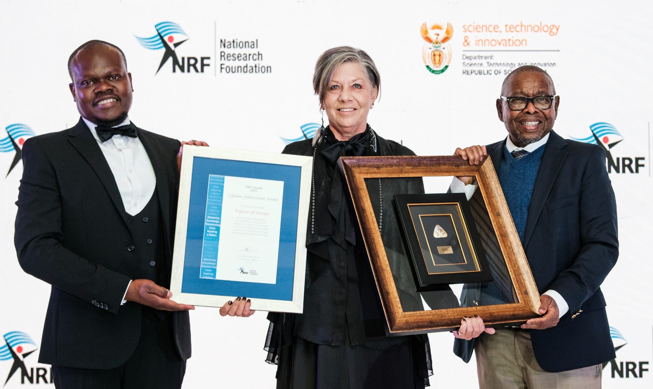 Pictured from left to right: Chief Executive Officer of the NRF, Dr Fulufhelo Nelwamondo, Lifetime Achievement Award recipient Prof Jill Farrant and Dr Blade Nzimande, Minister of Science, Technology and Innovation